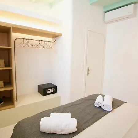 Leros Sea View House With Jacuzzi * アギア・マーリナ